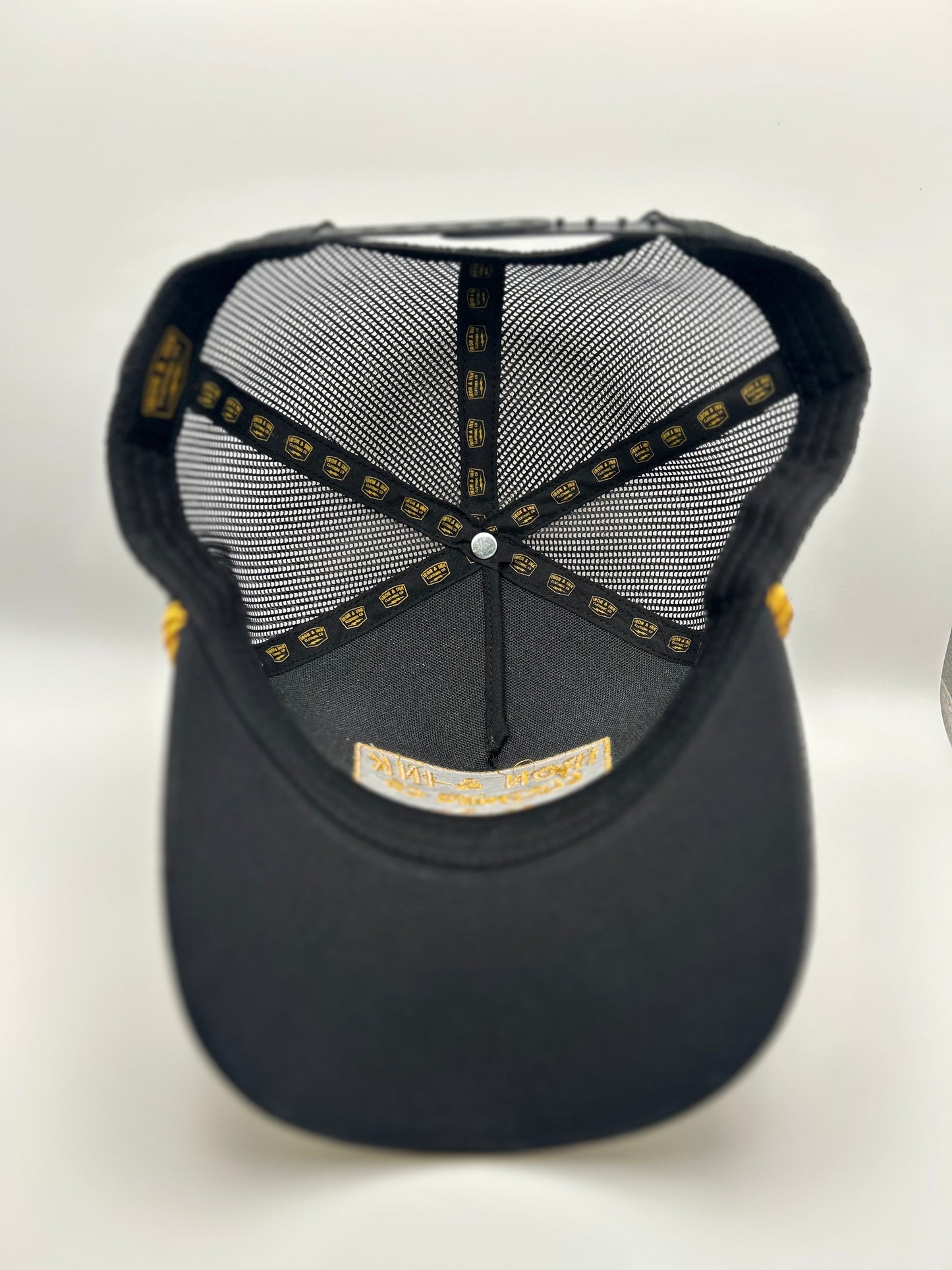 New custom "Captains" SnapBack hat- black