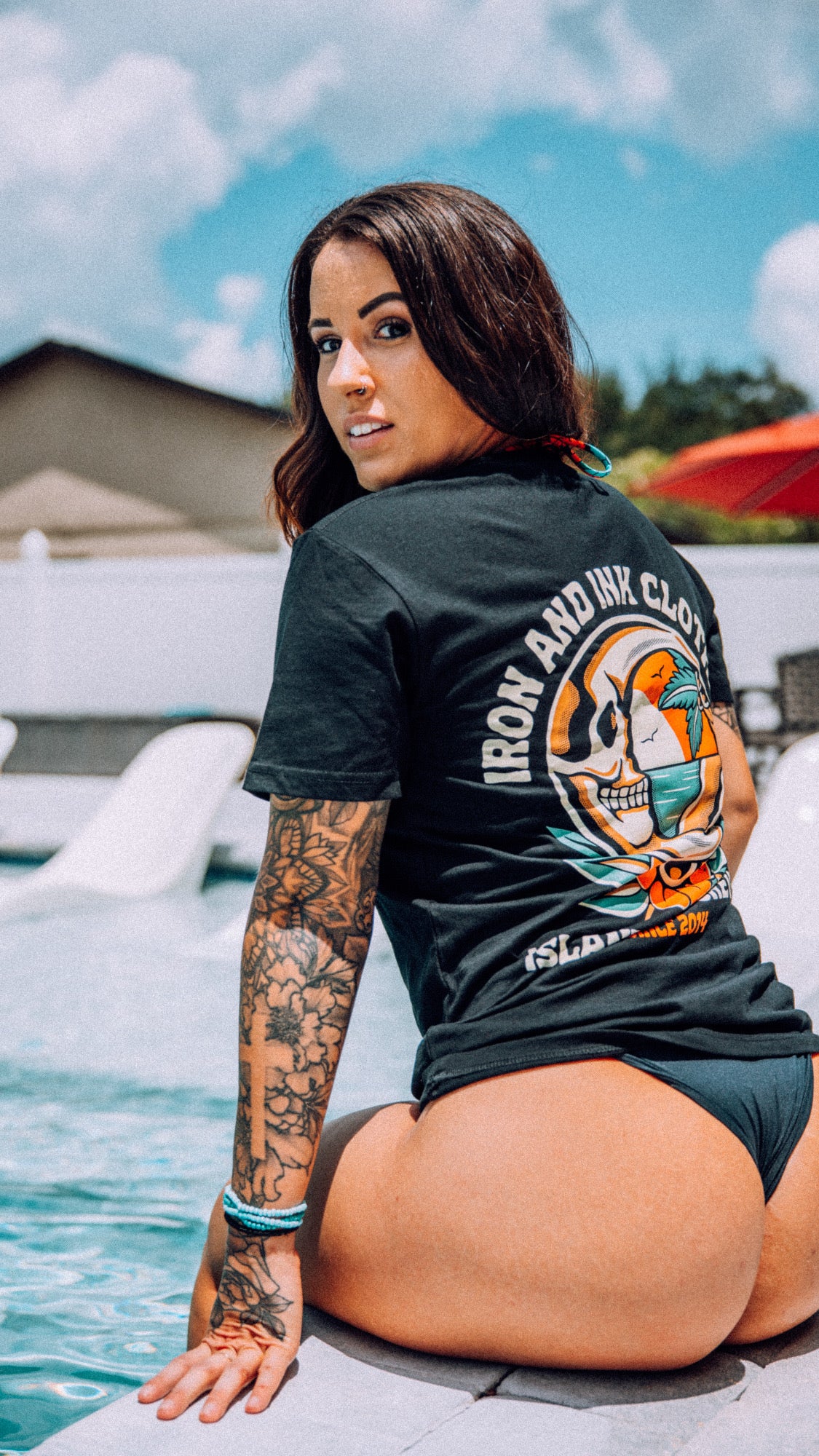 "Island Life Forever" shirt-Black