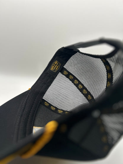 New custom "Captains" SnapBack hat- black