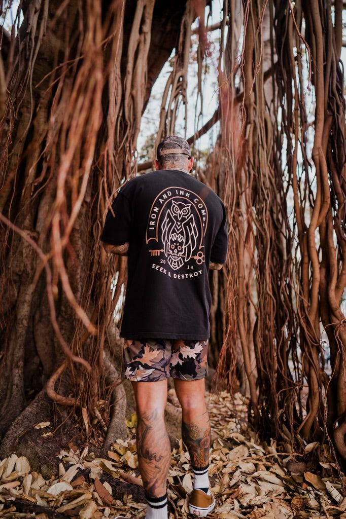 "seek and destroy" oversized heavy wt shirt-acid wash black