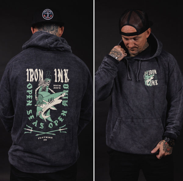 "Shark skull" mineral washed- hoodie