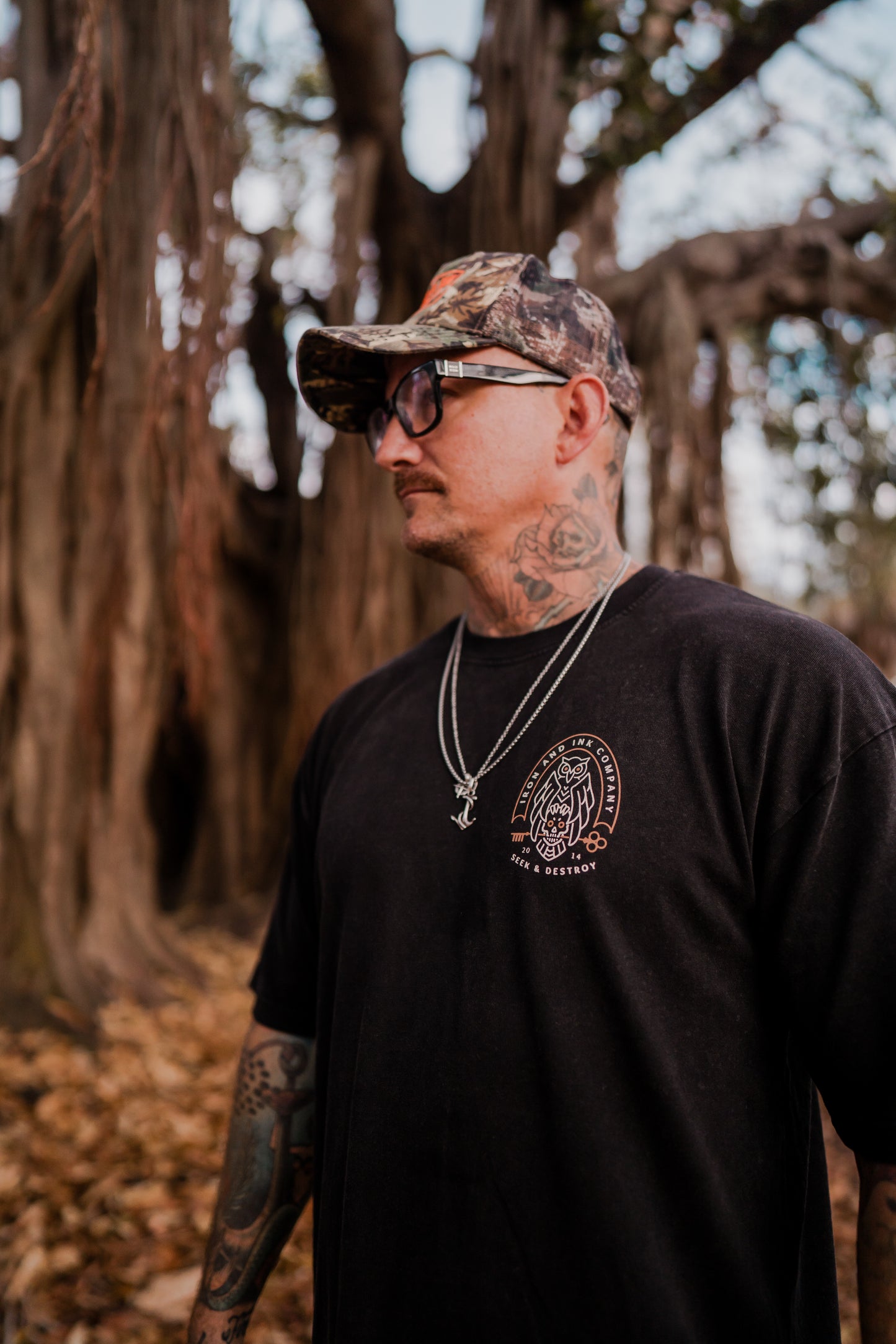 "seek and destroy" oversized heavy wt shirt-acid wash black