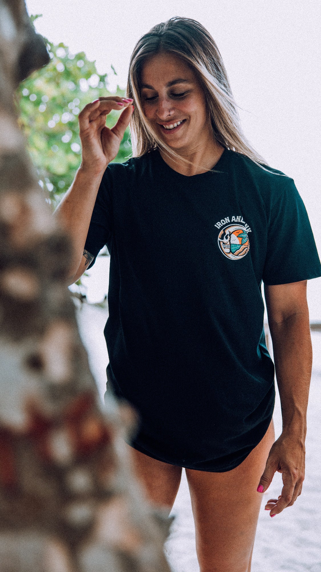 "Island Life Forever" shirt-Black