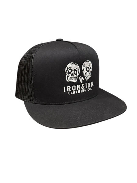 New "skulls" flat bill SnapBack trucker hat-Black
