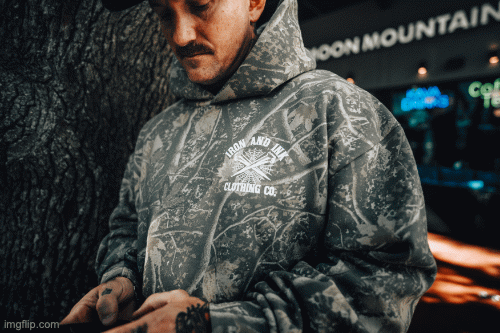 Restocked!! (preorder) Deadwood camo hoodie- panther